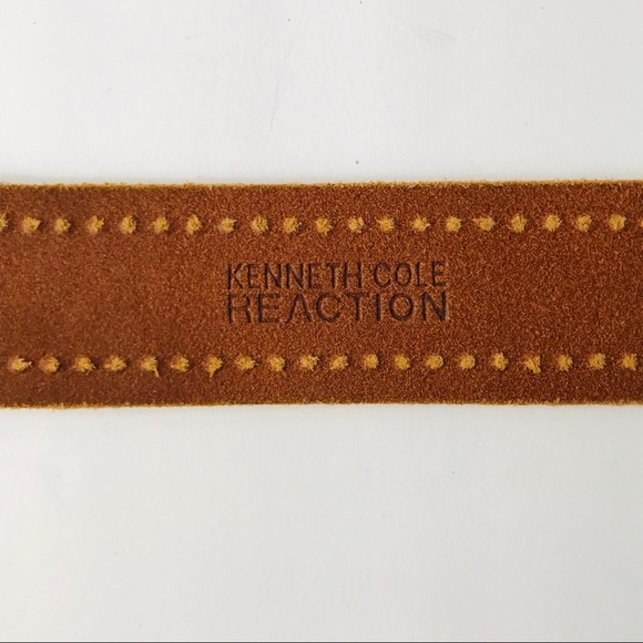 Kenneth Cole white distressed leather belt - Picture 2 of 8